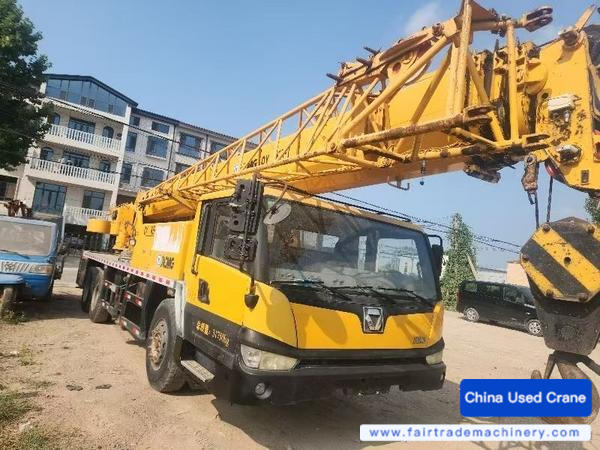 Buy XCMG QY25K5C Used Crane / 1